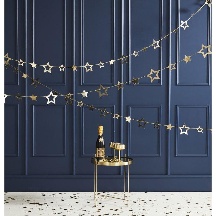 ginger-ray-gold-foiled-star-hanging-garland- (2)